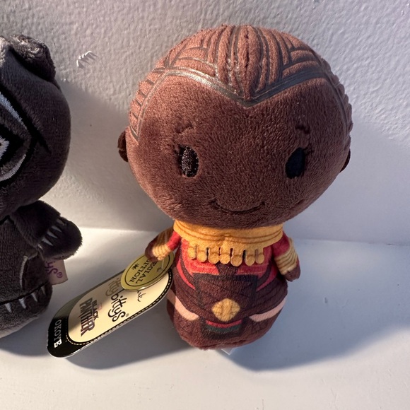 Grab up this duo from Wakanda - Black Panther and Okoye Hallmark itty bitty’s - Picture 3 of 6